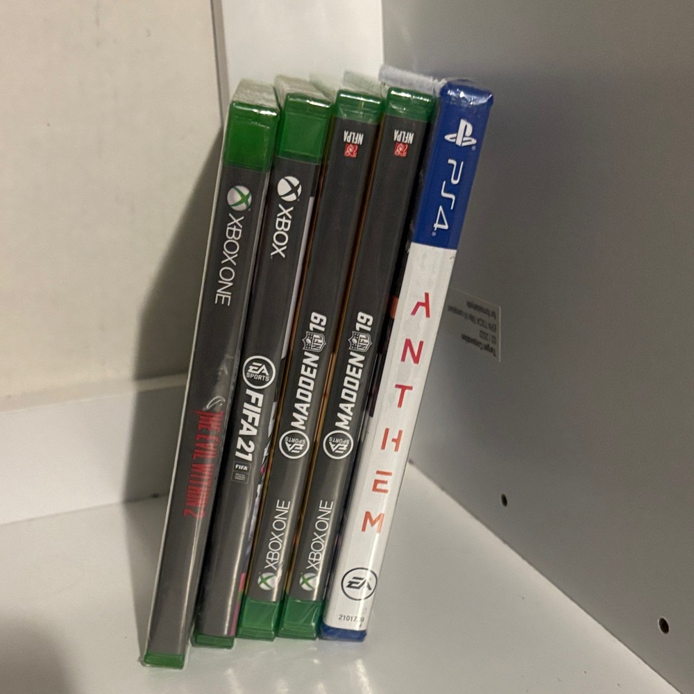 Xbox One and PS4 Video Game Bundle - brand new